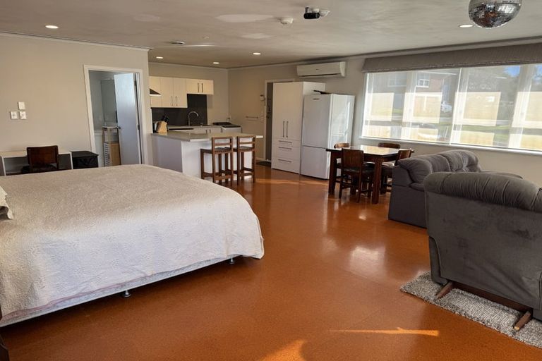 Photo of property in 68 Udys Road, Pakuranga, Auckland, 2010