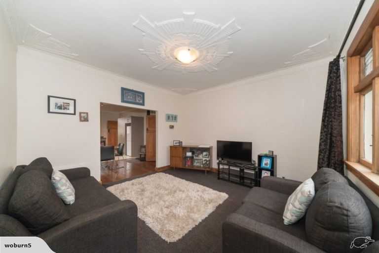 Photo of property in 33 Thomson Street, West End, Palmerston North, 4412