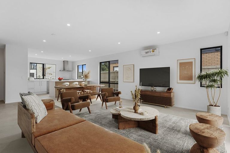 Photo of property in 74 Nganui Avenue, Takanini, Auckland, 2112