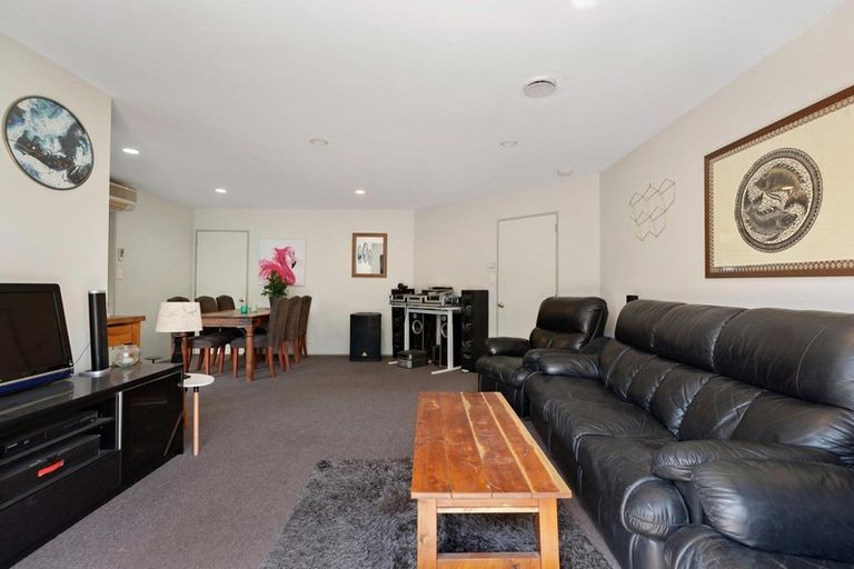 Photo of property in 51 Remarkables Crescent, Frankton, Queenstown, 9300
