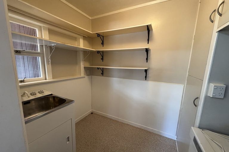 Photo of property in 55 Blakeborough Drive, Forrest Hill, Auckland, 0620