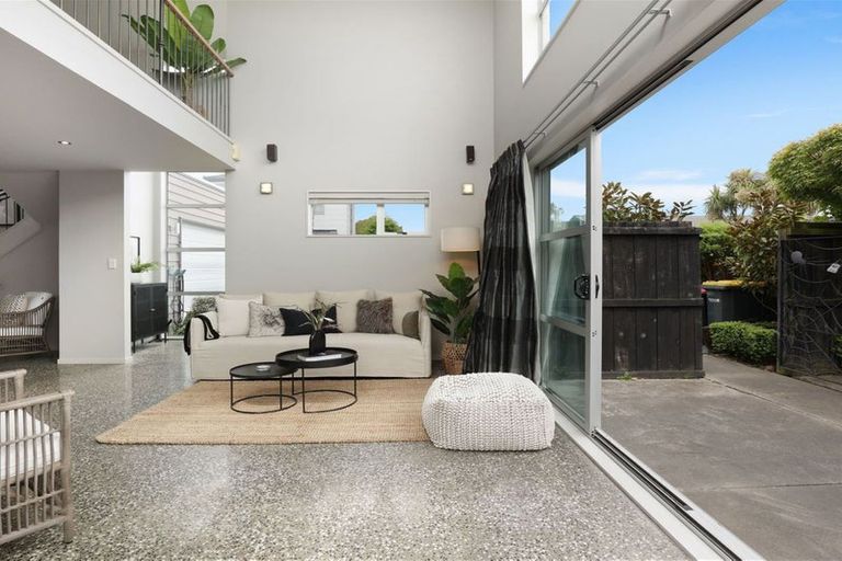 Photo of property in 44 Diamond Avenue, Spreydon, Christchurch, 8024