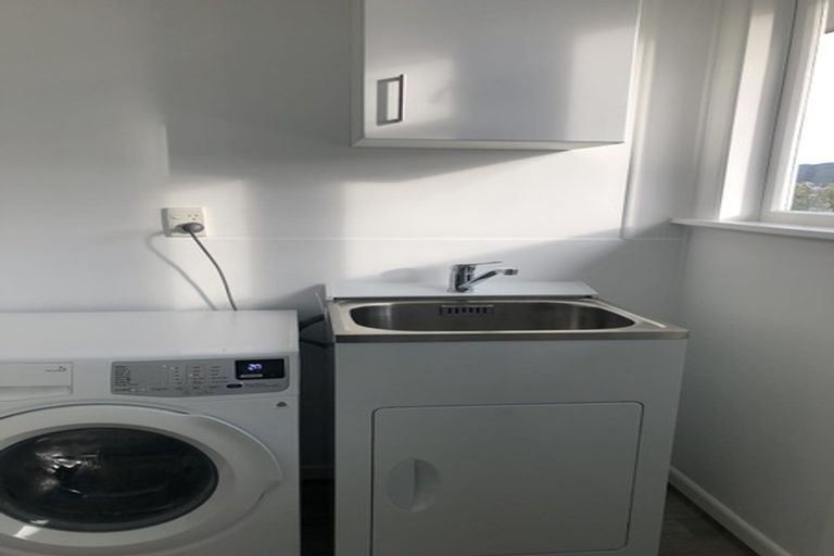 Photo of property in 54 Owhiti Street, Titahi Bay, Porirua, 5022