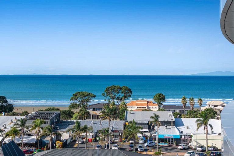 Photo of property in 703/11 Tamariki Avenue, Kelston, Auckland, 0602