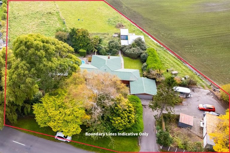 Photo of property in 630 Hills Road, Marshland, Christchurch, 8051