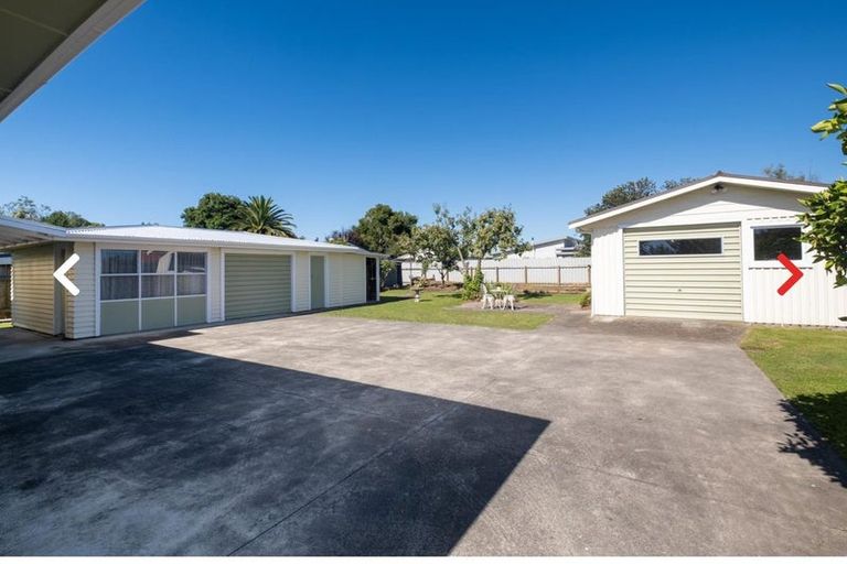 Photo of property in 6 Memorial Park Avenue, Haumoana, 4102