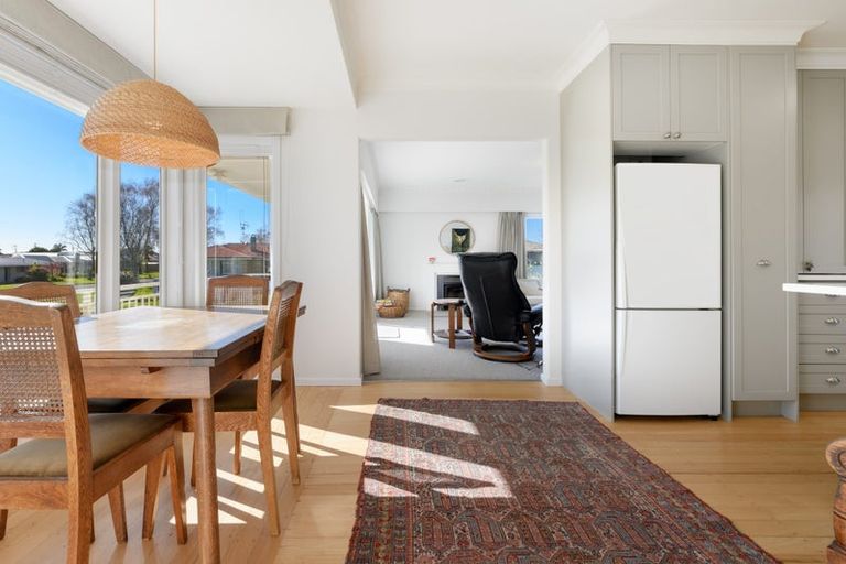 Photo of property in 17 Freyberg Street, Otumoetai, Tauranga, 3110