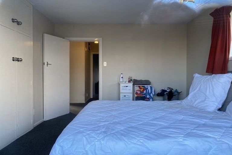 Photo of property in 33 Colwyn Street, Bryndwr, Christchurch, 8053