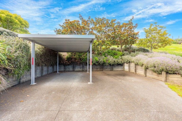 Photo of property in 9 Burbury Ridge, Havelock North, 4130