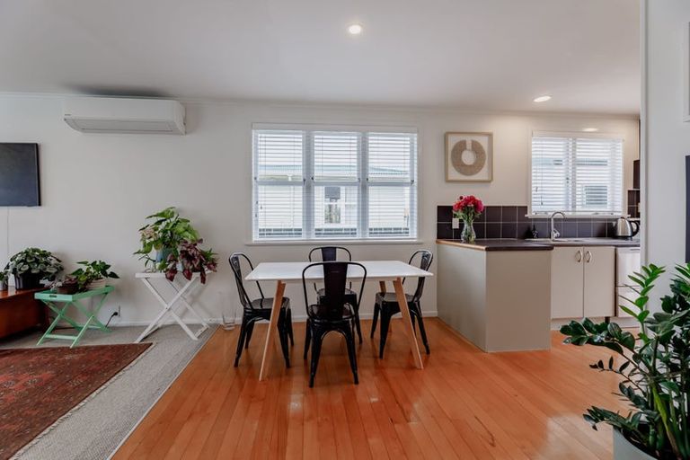 Photo of property in 13 Matapouri Road, Mangere Bridge, Auckland, 2022