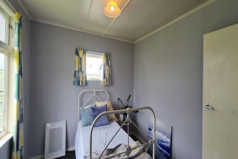 Photo of property in 16 Main Street, Marton, 4710