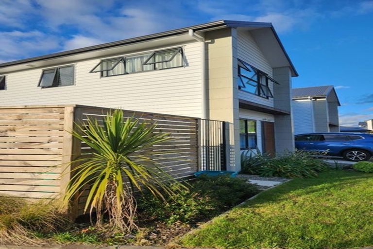 Photo of property in 1 Climie Way, Trentham, Upper Hutt, 5018
