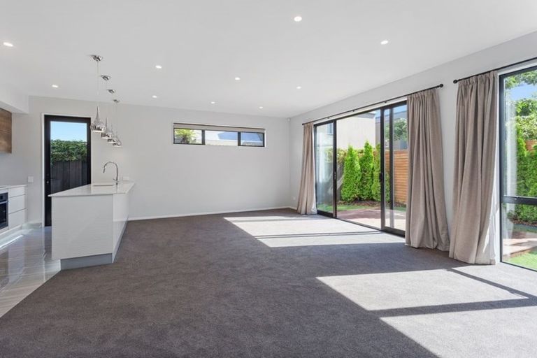 Photo of property in 32a Hewitts Road, Merivale, Christchurch, 8014
