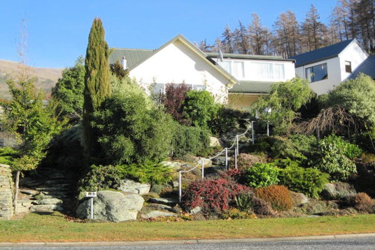 Photo of property in 53 Sargood Drive, Wanaka, 9305