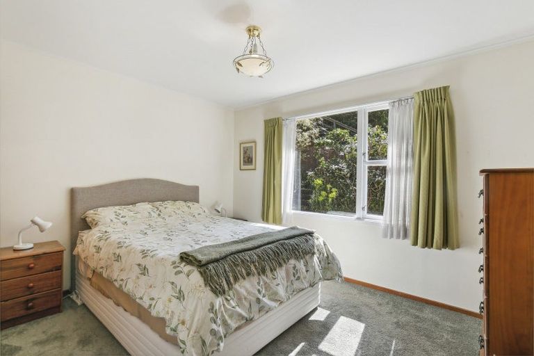 Photo of property in 143 Parkvale Road, Karori, Wellington, 6012
