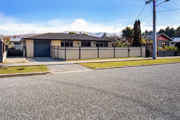Photo of property in 29 Ray Street, Cromwell, 9310