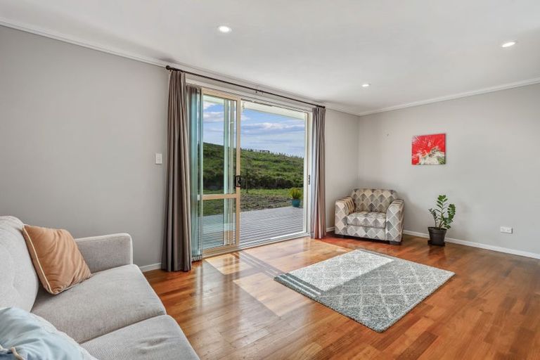 Photo of property in 10 Houkura Way, Hakaru, Kaiwaka, 0573