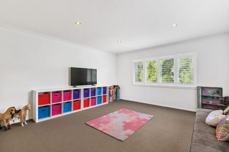 Photo of property in 59a Churchouse Road, Greenhithe, Auckland, 0632
