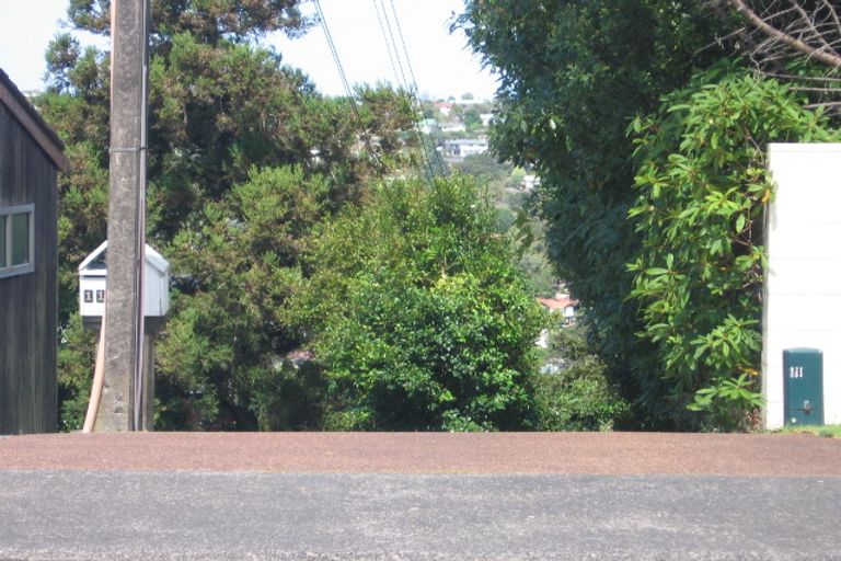 Photo of property in 1/116 Manuka Road, Bayview, Auckland, 0629