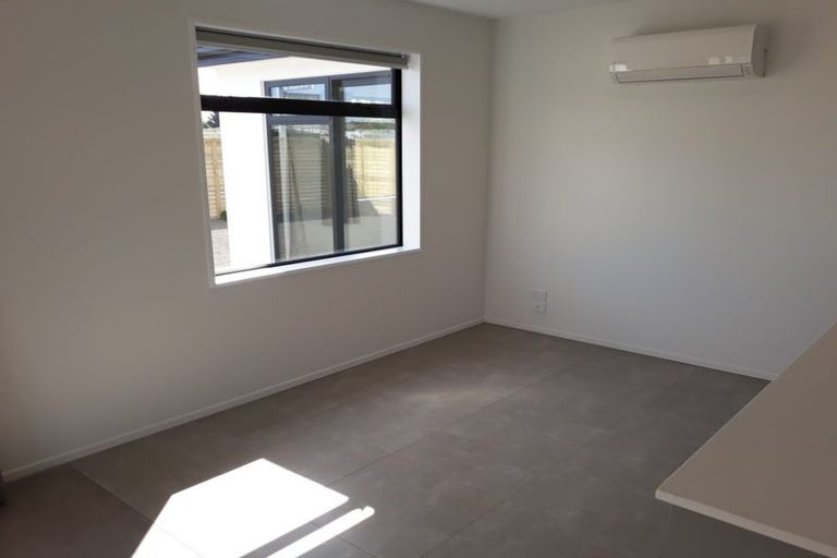 Photo of property in 26 Perendale Street, Belfast, Christchurch, 8051