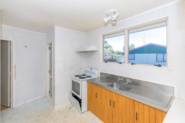 Photo of property in 12 Aintree Street, Nawton, Hamilton, 3200