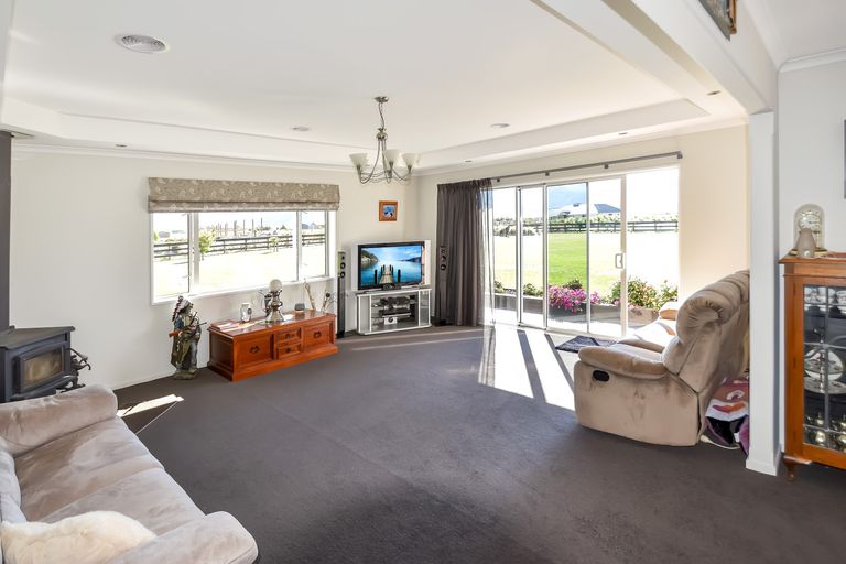Photo of property in 4 The Drive, Twizel, 7999