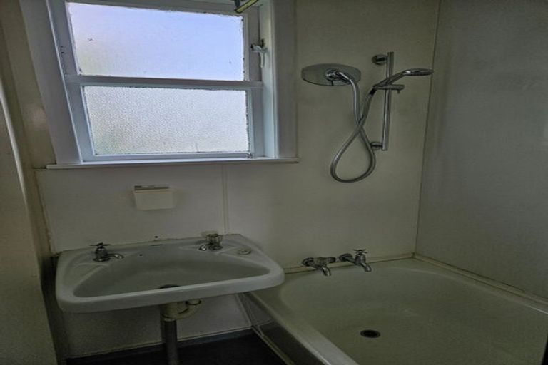 Photo of property in 6 Freyberg Terrace, Waipukurau, 4200