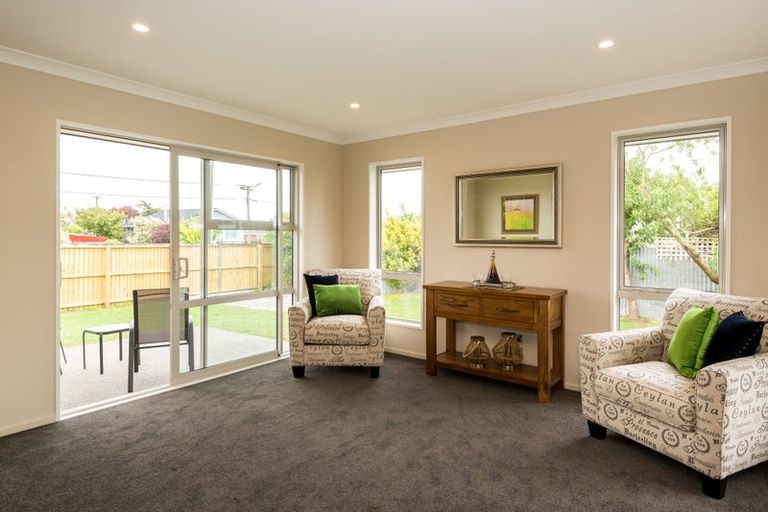 Photo of property in 71 Cuffs Road, Wainoni, Christchurch, 8061