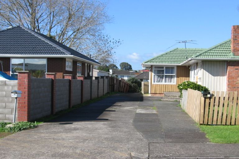 Photo of property in 2/22 Tindall Crescent, Otara, Auckland, 2023