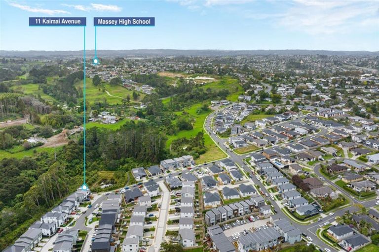 Photo of property in 11 Kaimai Avenue, Massey, Auckland, 0614