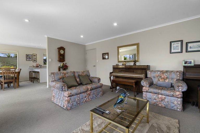 Photo of property in 52 Raukawa Drive, Bethlehem, Tauranga, 3110