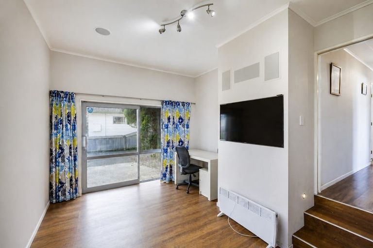 Photo of property in 28 Elliott Street, Taradale, Napier, 4112