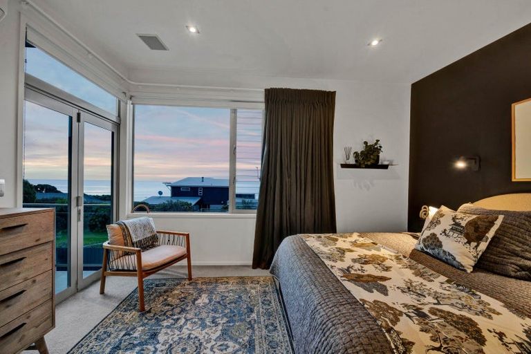 Photo of property in 2/5 Beach Street, Fitzroy, New Plymouth, 4312