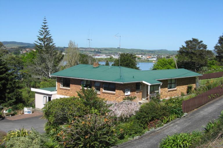 Photo of property in 112 Kimihia Road, Huntly, 3700