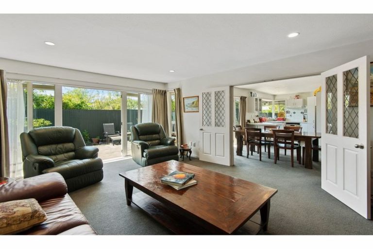 Photo of property in 1/10 Maryhill Avenue, Hoon Hay, Christchurch, 8025