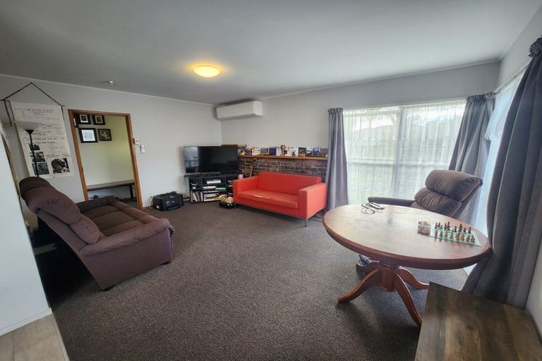 Photo of property in 9 Addington Avenue, Manurewa, Auckland, 2102