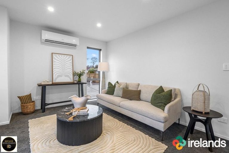 Photo of property in 2/175 Aldwins Road, Phillipstown, Christchurch, 8062