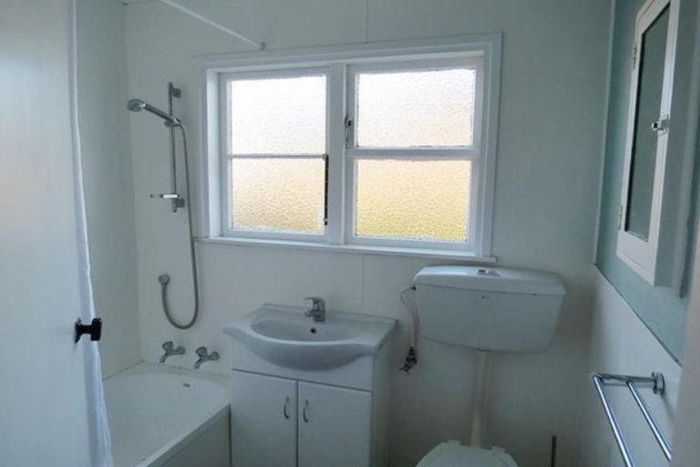 Photo of property in 5 Raleigh Street, Vogeltown, New Plymouth, 4310