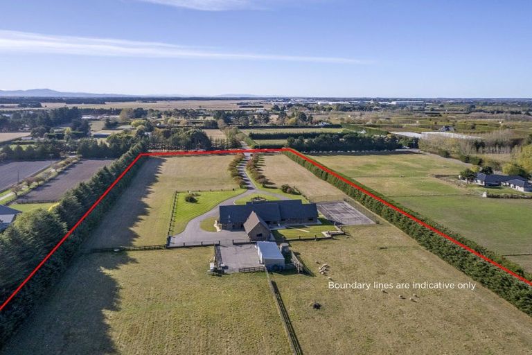 Photo of property in 635 Yaldhurst Road, Yaldhurst, Christchurch, 7676