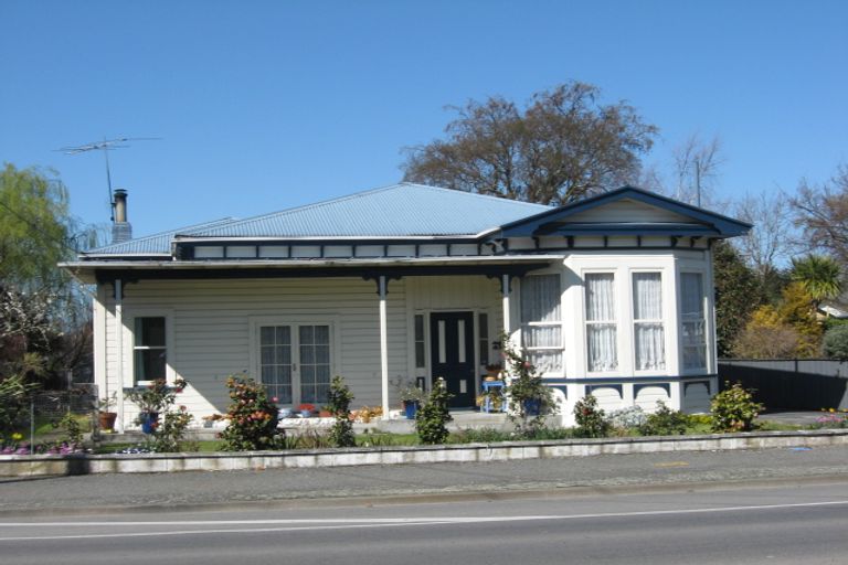 Photo of property in 37 Main Street, Greytown, 5712