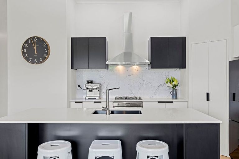 Photo of property in 17 Bottle Lake Drive, Parklands, Christchurch, 8083