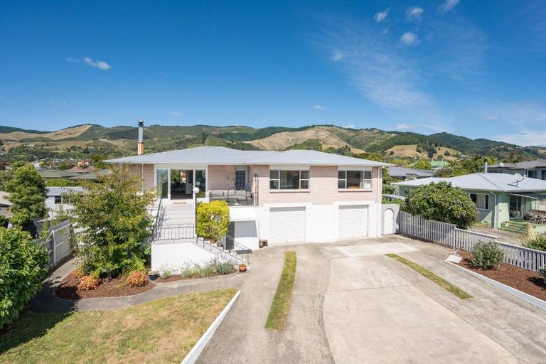 Photo of property in 13 Hebberd Place, Richmond, 7020