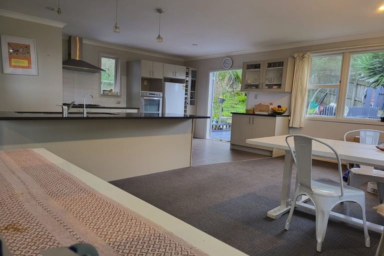 Photo of property in 115 Monarch Avenue, Hillcrest, Auckland, 0627
