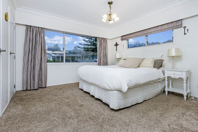 Photo of property in 42 Lynden Avenue, Hillcrest, Auckland, 0627