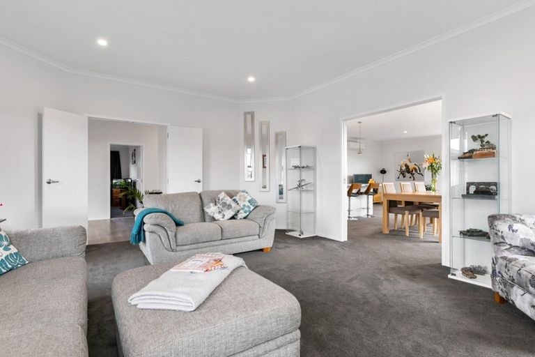 Photo of property in 65 Puhirake Crescent, Pyes Pa, Tauranga, 3112