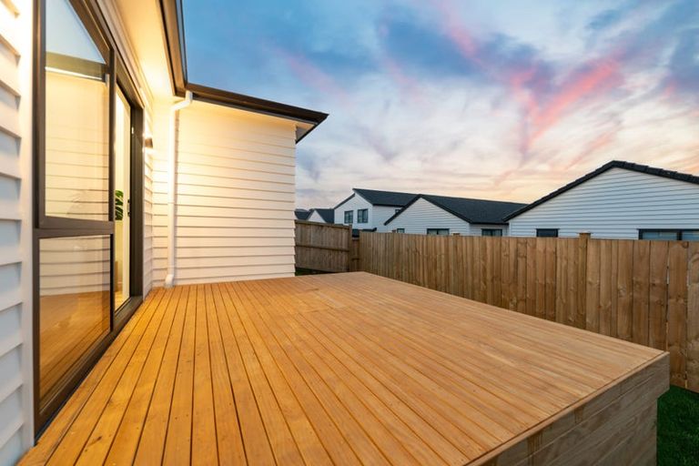 Photo of property in 21 Christella Street, Flat Bush, Auckland, 2019