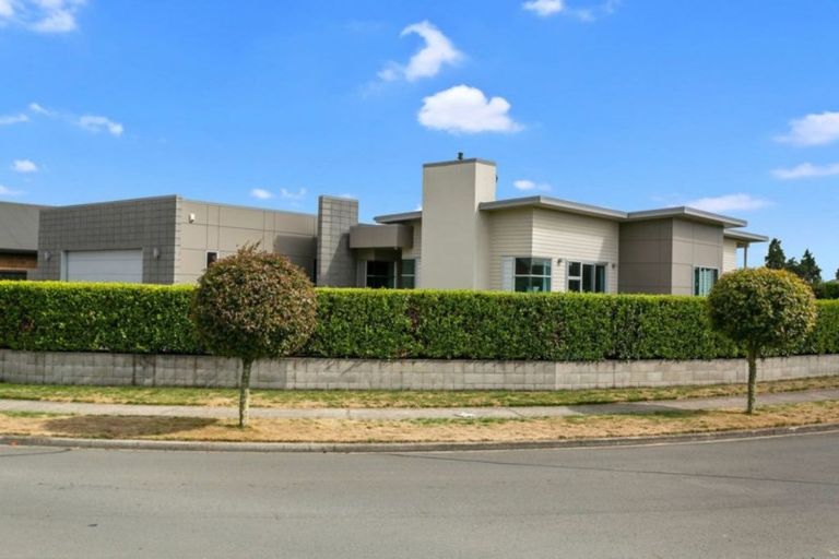 Photo of property in 31 Norfolk Drive, Cambridge, 3434