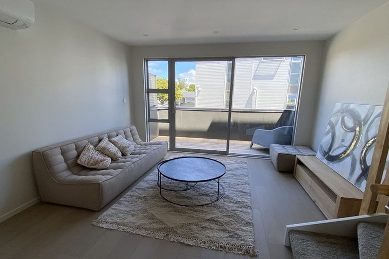 Photo of property in 3/3 Willow Avenue, Birkenhead, Auckland, 0626