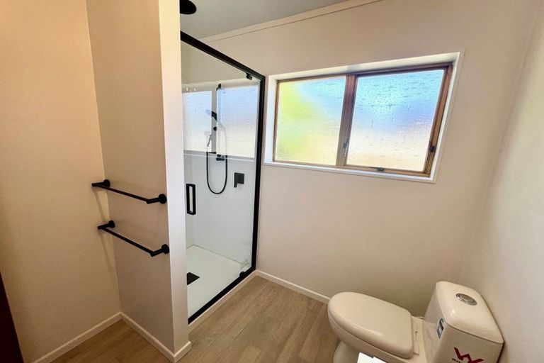 Photo of property in 1/13 Royal Arch Place, Rosehill, Papakura, 2113