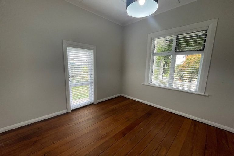 Photo of property in 25 Portia Street, Stratford, 4332